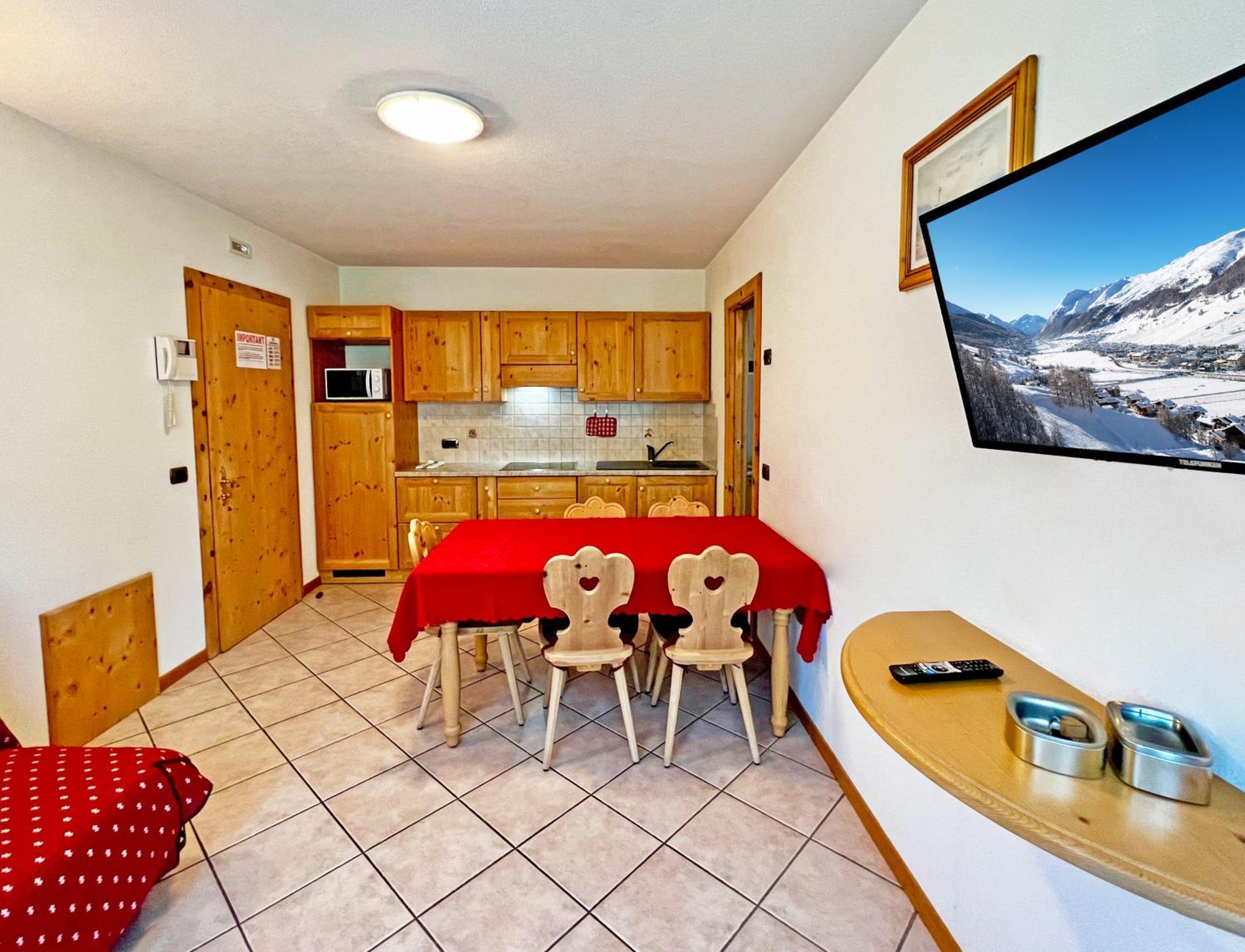 Bait Da Jembro Apartment Livigno Exterior photo